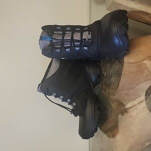 COLUMBIA Rope Tow III Waterproof Boots Unisex Youth 6 Black Teal